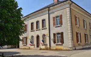 Album photos - La mairie  - de Champdor